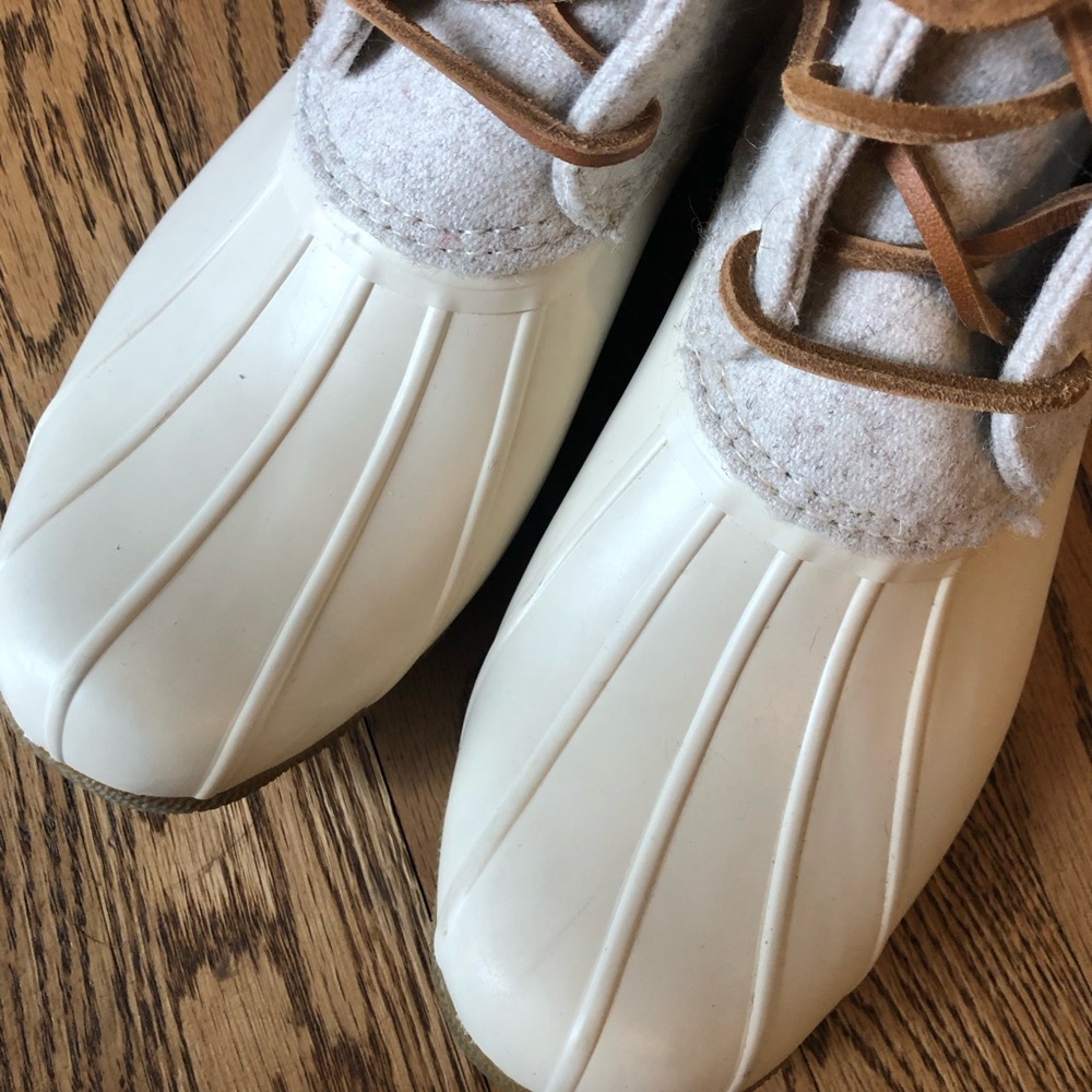 Sperry Saltwater Duck Boots Cream - Picture 10 of 11